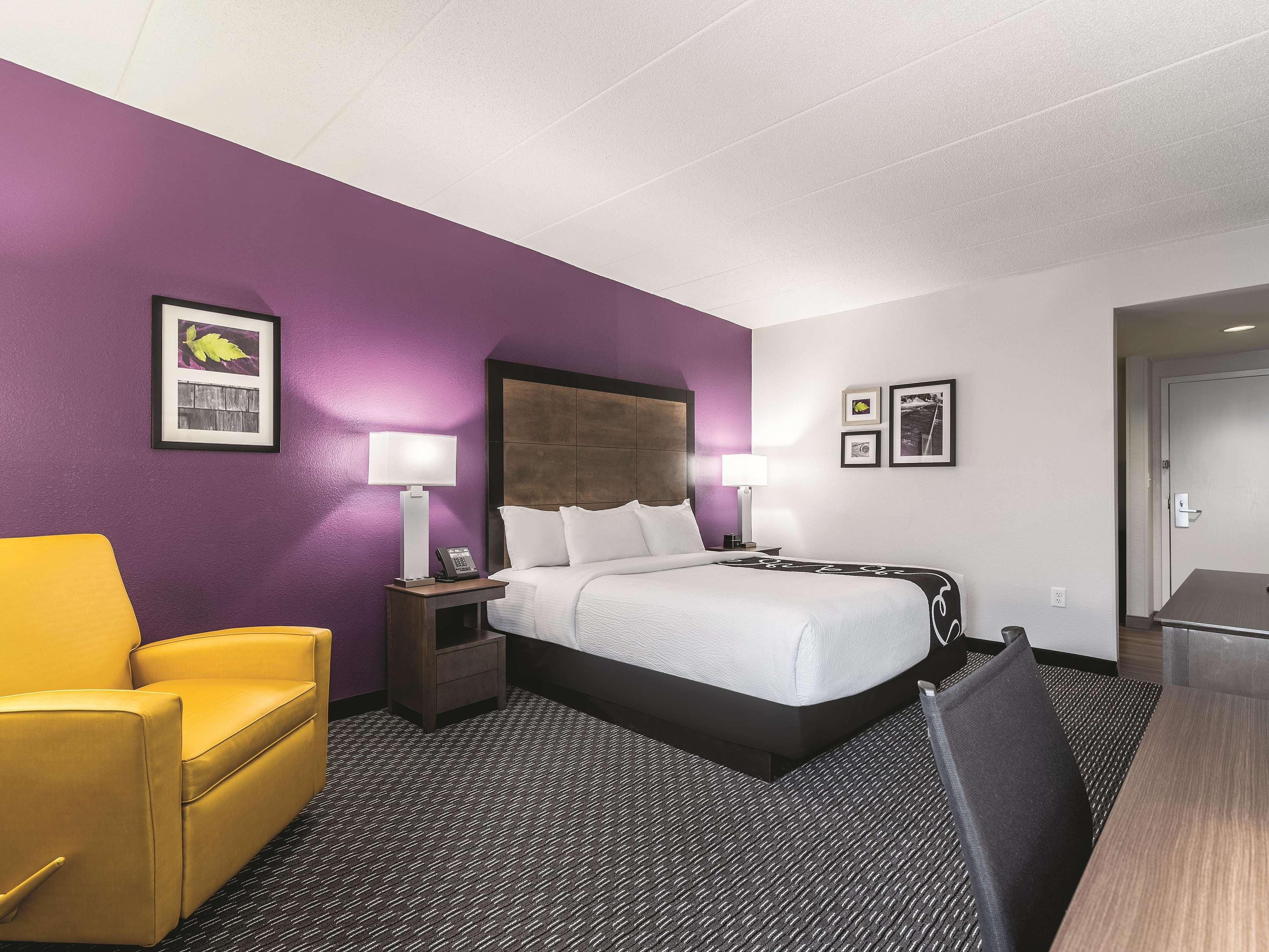 La Quinta By Wyndham Salem Nh Hotell Exteriör bild